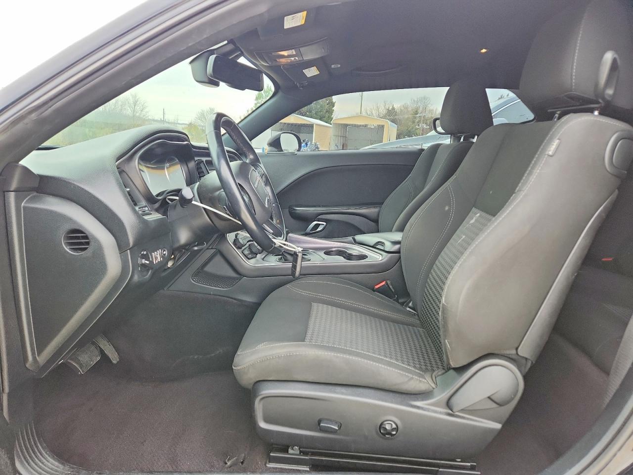 2018 Dodge Challenger Sxt - zdjęcie 7