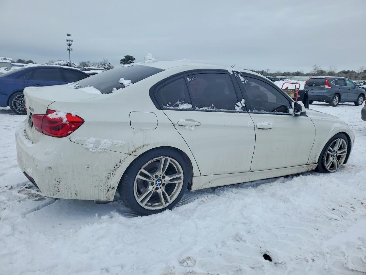 2018 BMW 330 Xi - zdjęcie 3