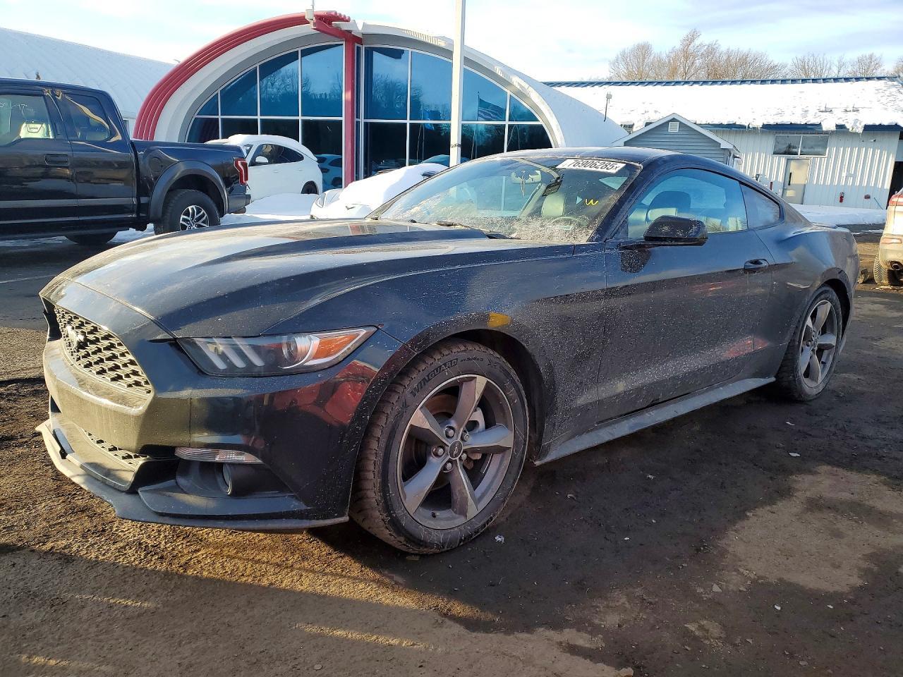 2016 Ford Mustang - zdjęcie główne