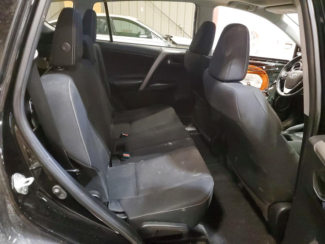 2018 Toyota Rav4 Adventure - zdjęcie 10