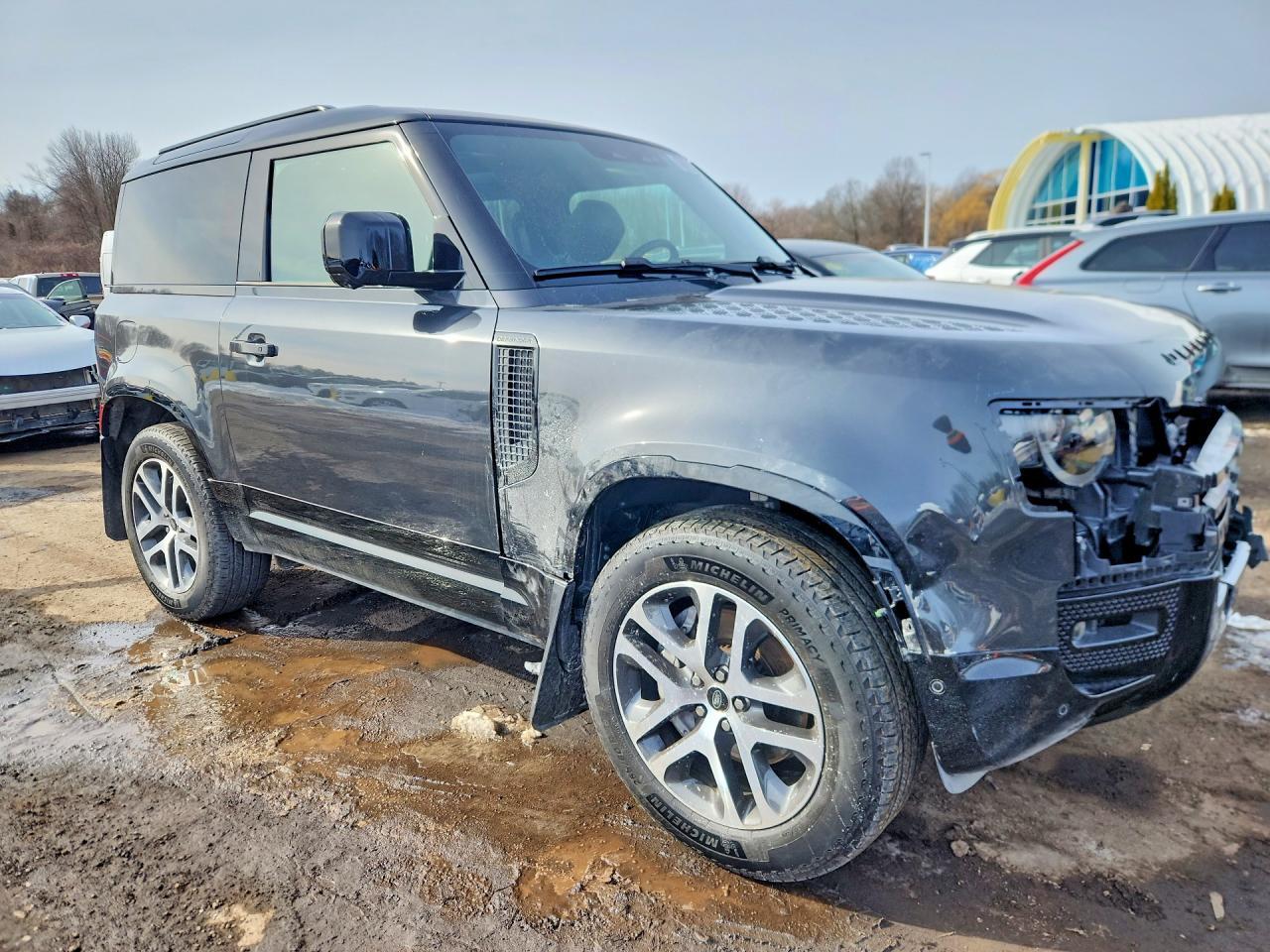 2025 Land Rover Defender 90 X-Dynamic Se - zdjęcie 4