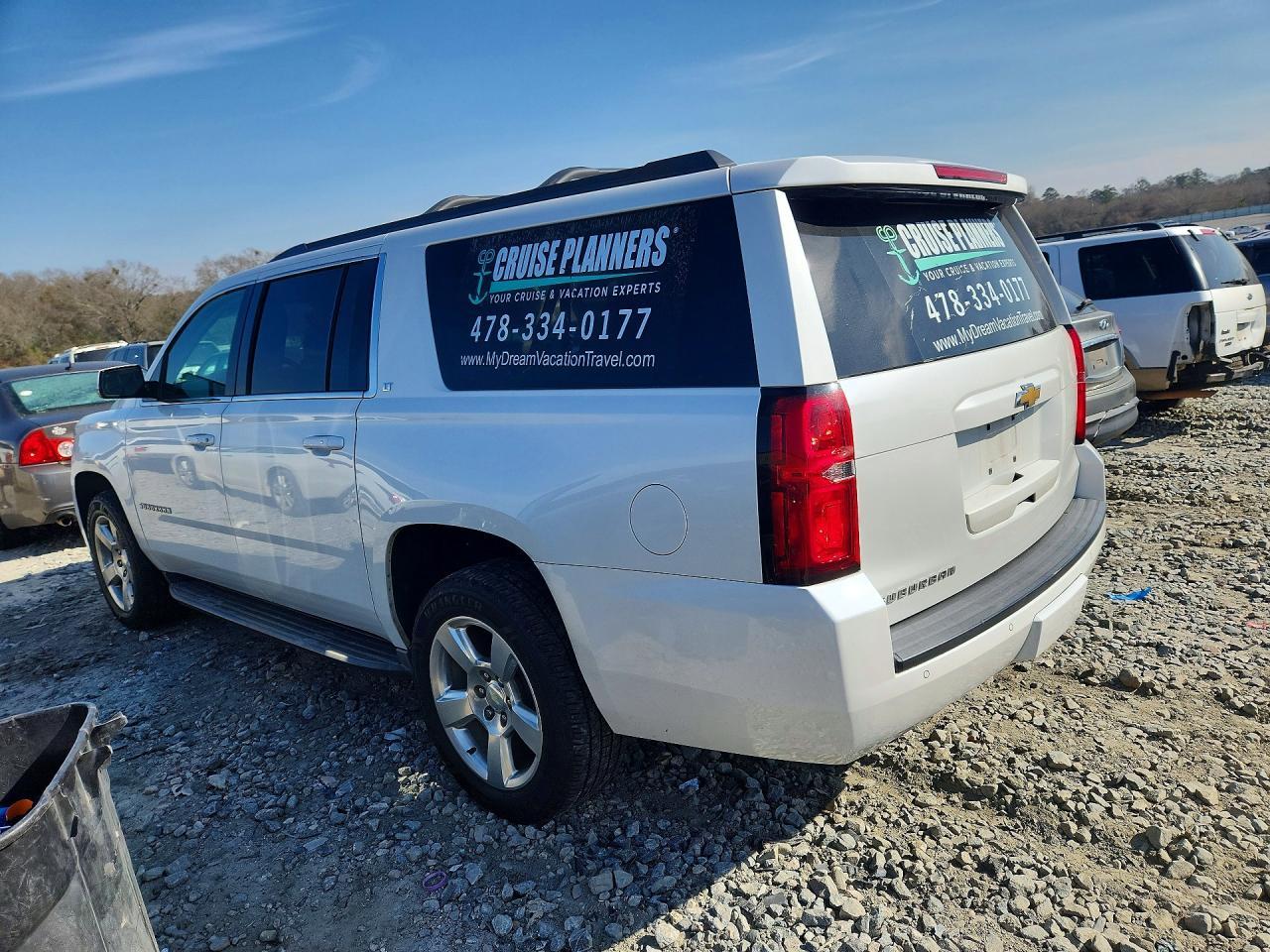 2016 Chevrolet Suburban K1500 Lt - zdjęcie 2