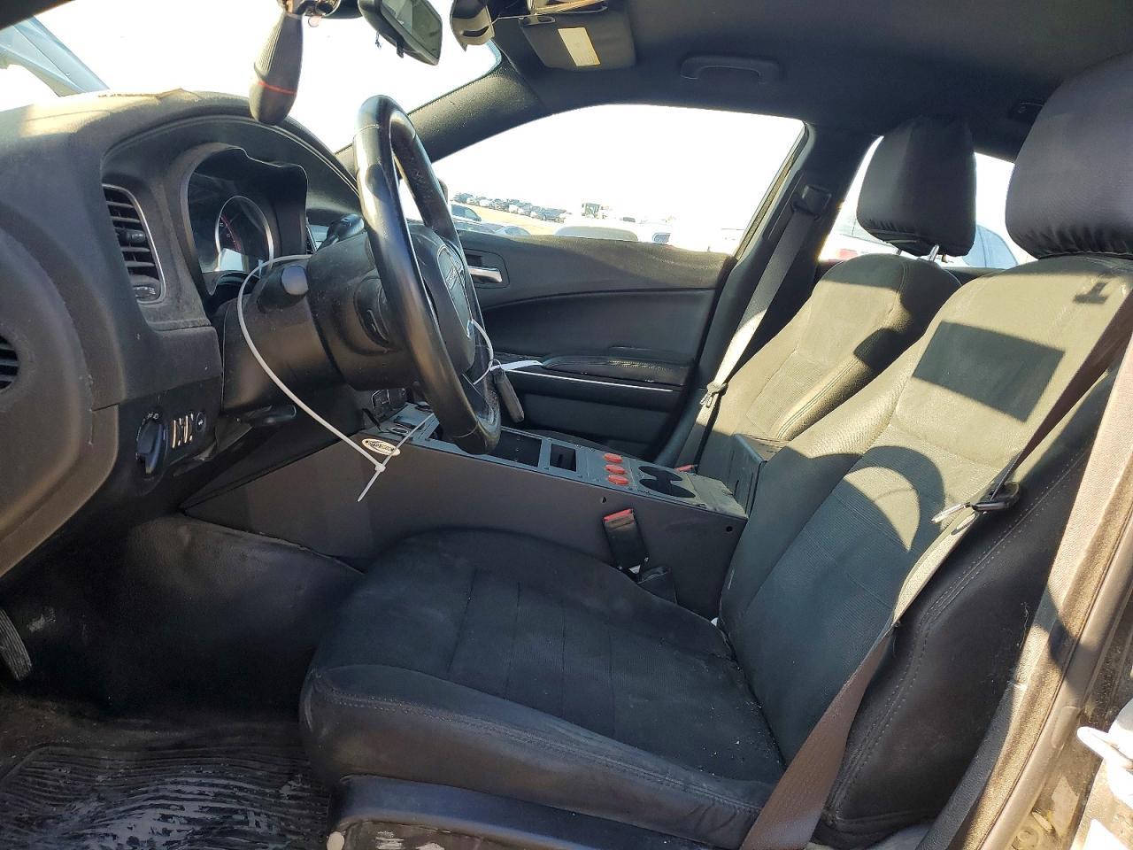 2016 Dodge Charger Police - zdjęcie 7