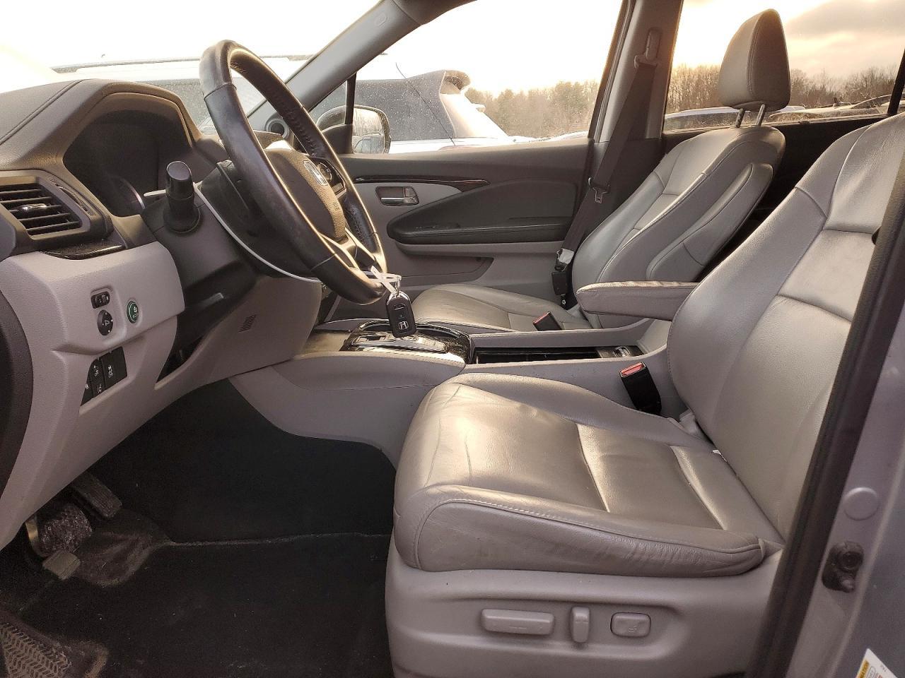 2019 Honda Pilot Touring - zdjęcie 7