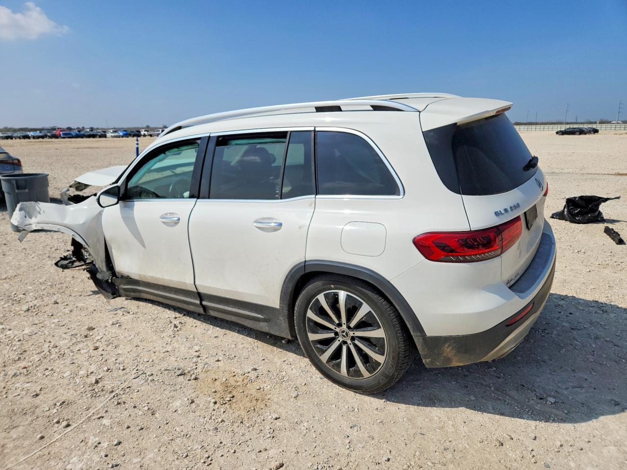 2021 Mercedes-Benz Glb 250 - zdjęcie 2