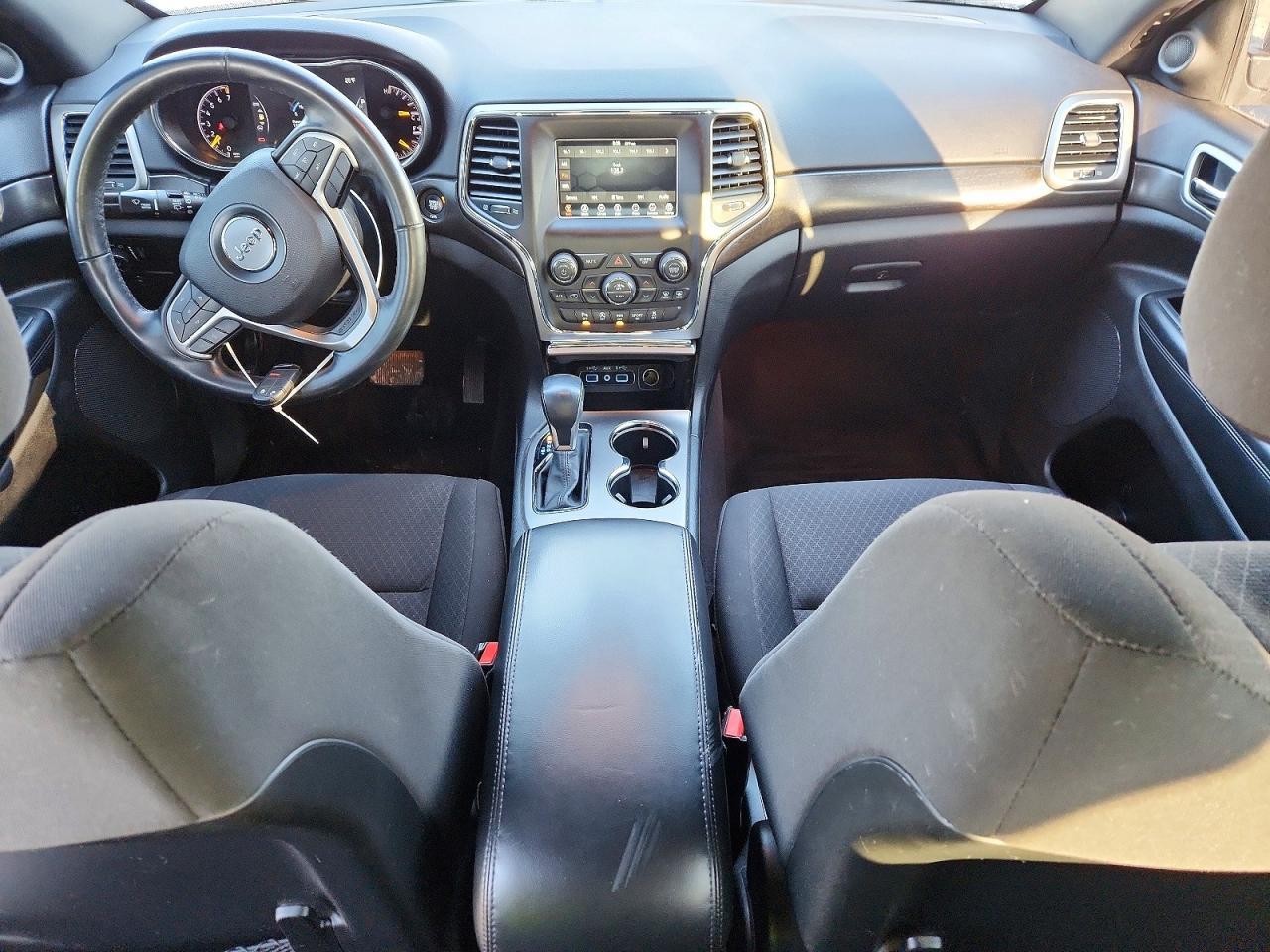 2018 Jeep Grand Cherokee Laredo - zdjęcie 8