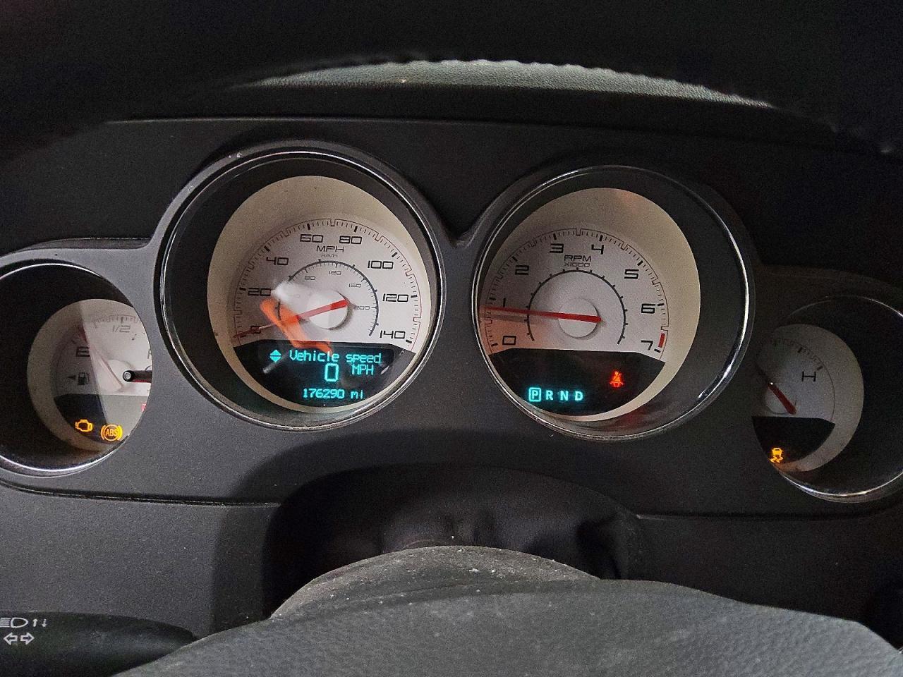 2014 Dodge Challenger Sxt - zdjęcie 9