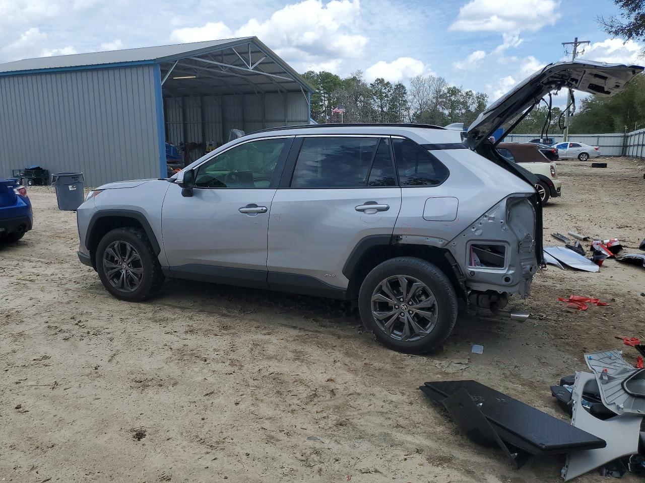 2023 Toyota Rav4 Hybrid Xle Premium - zdjęcie 2