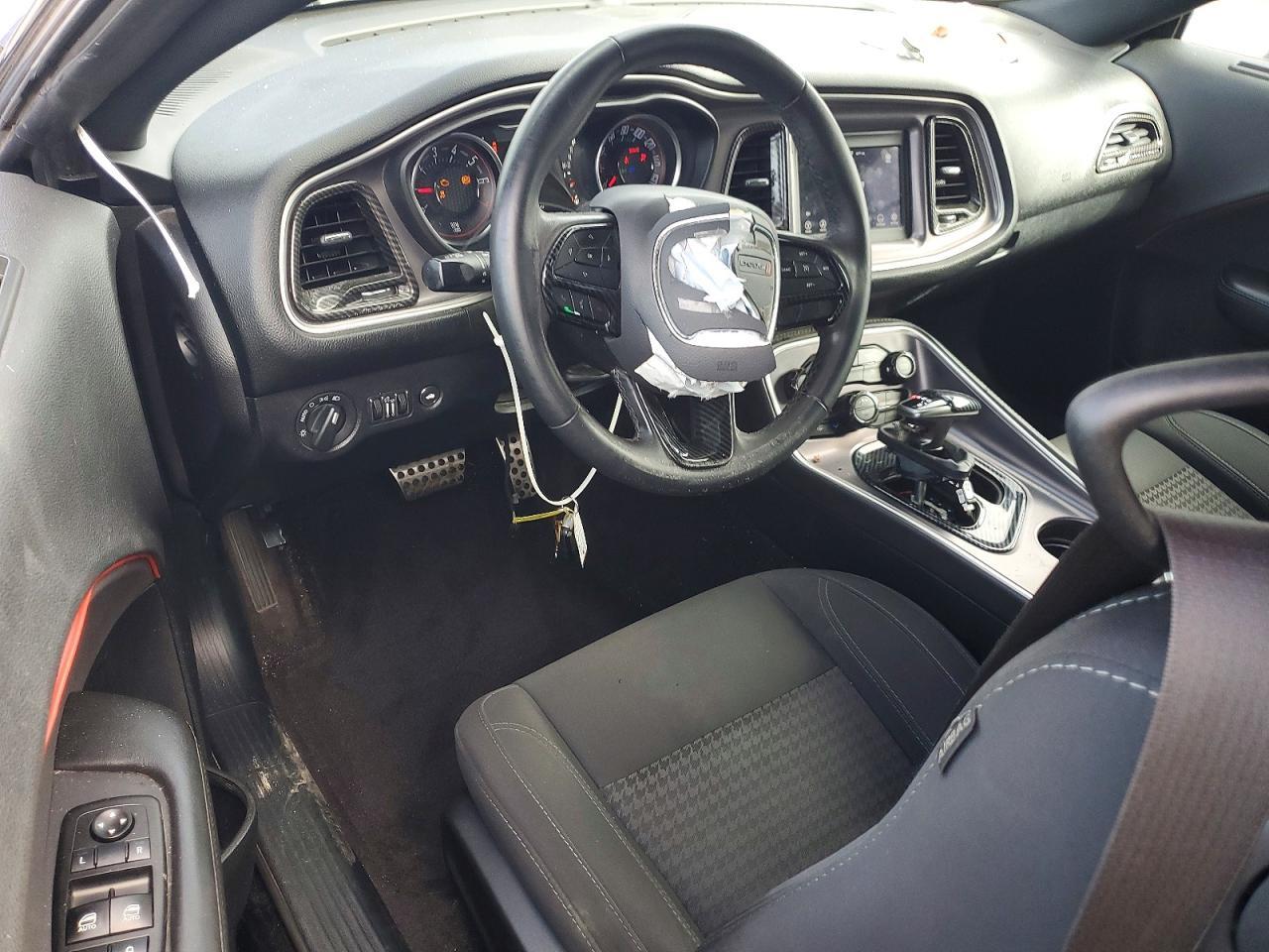 2019 Dodge Challenger Sxt - zdjęcie 8