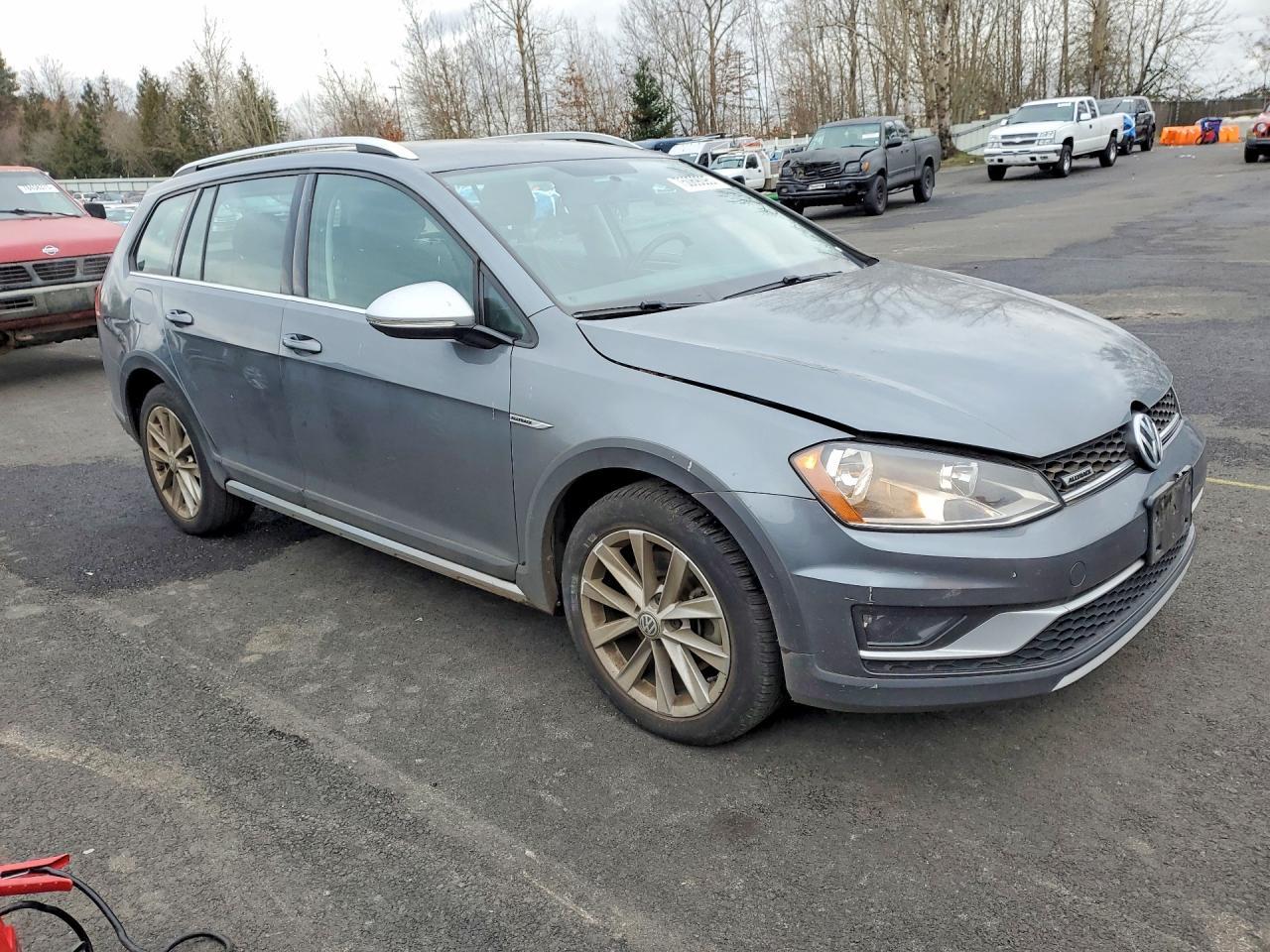 2017 Volkswagen Golf Alltrack S - zdjęcie 4