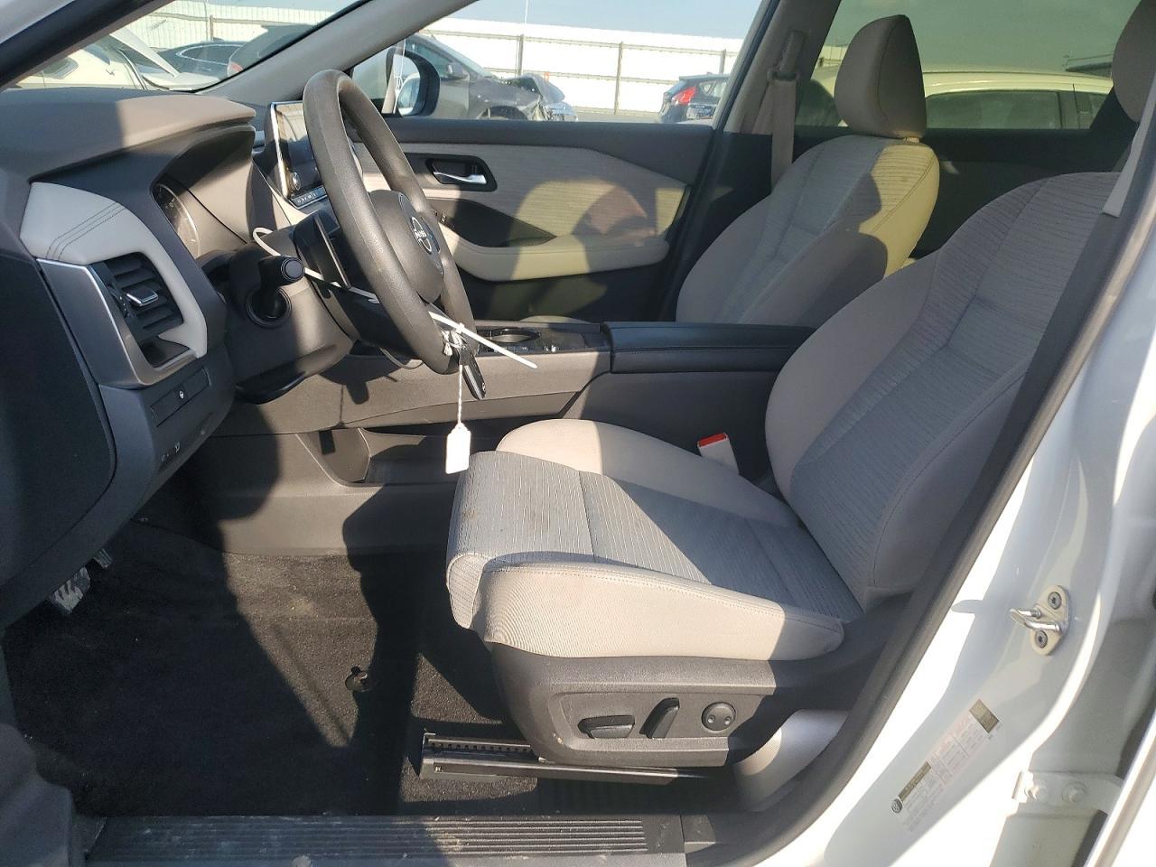 2023 Nissan Rogue Sv - zdjęcie 7