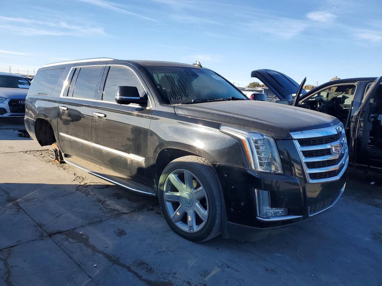 2019 Cadillac Escalade Esv Luxury - zdjęcie 4
