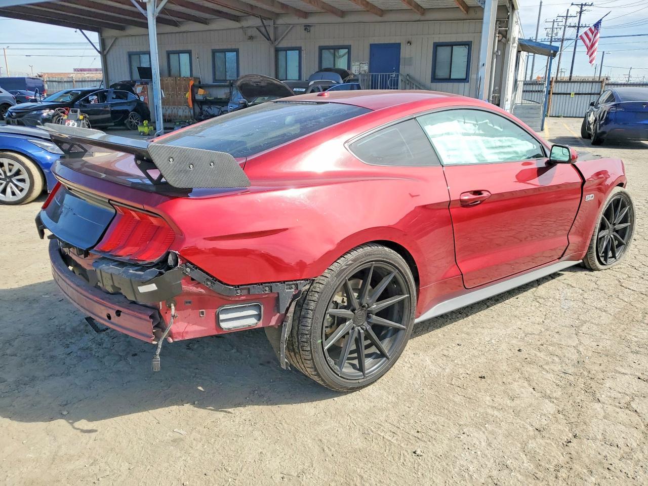 2019 Ford Mustang Gt - zdjęcie 3