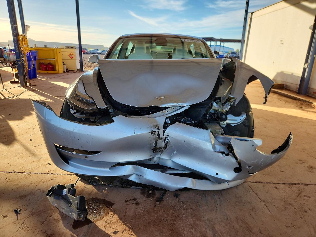 2018 Tesla Model 3 - zdjęcie 5