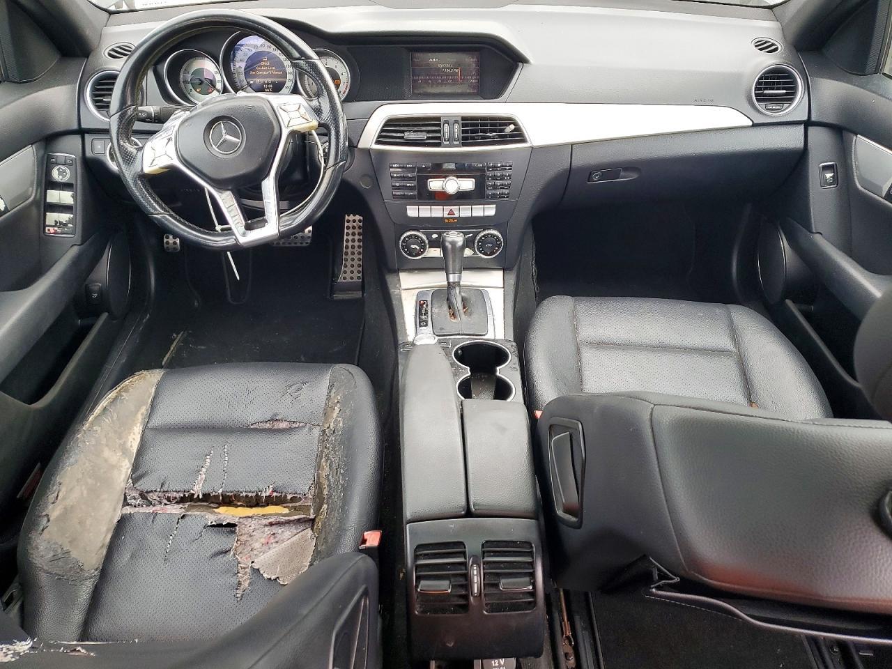 2013 Mercedes-Benz C 250 - zdjęcie 8