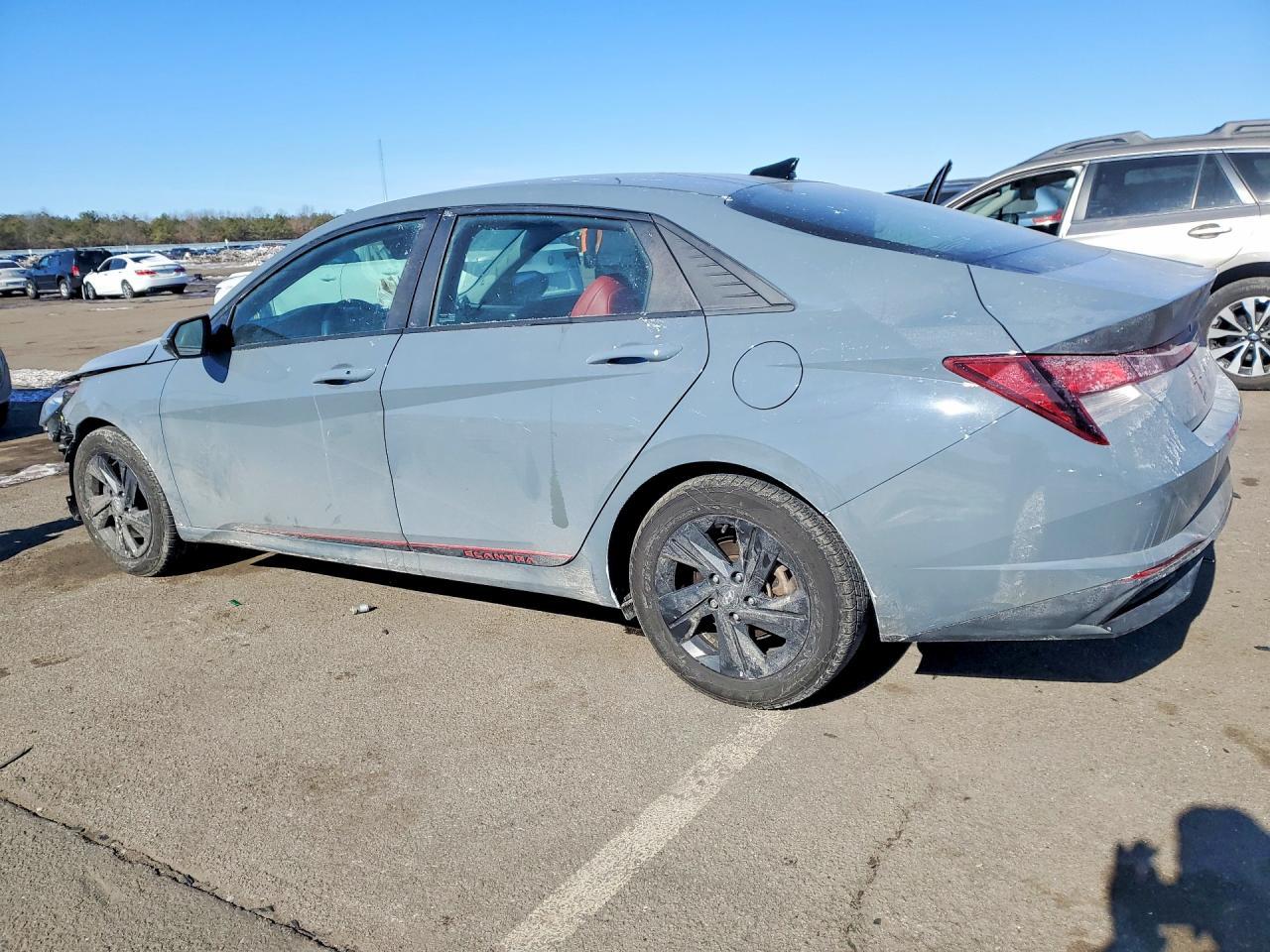 2021 Hyundai Elantra Sel - zdjęcie 2