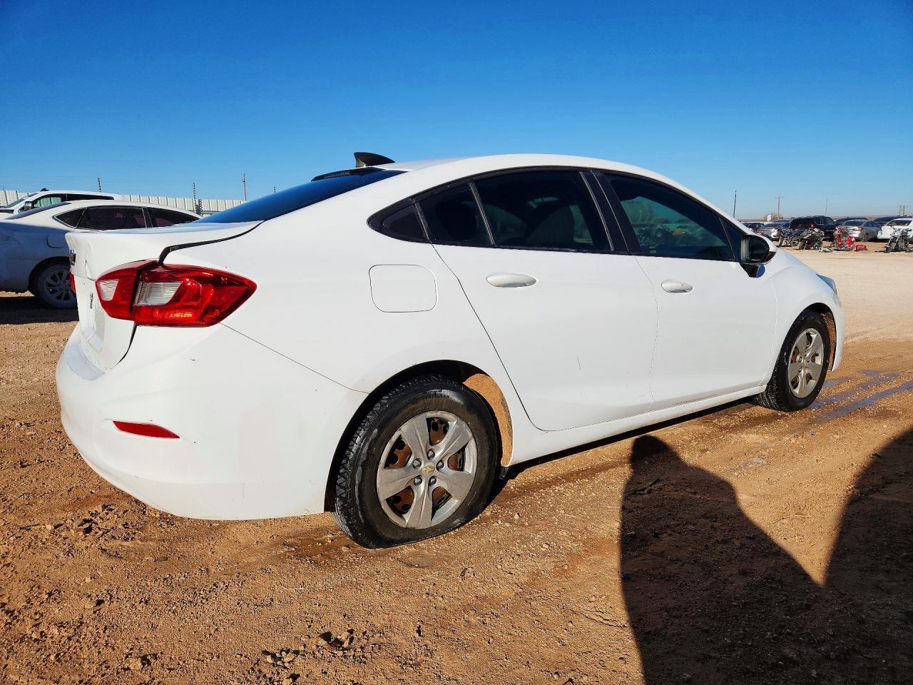 2018 Chevrolet Cruze Ls - zdjęcie 3