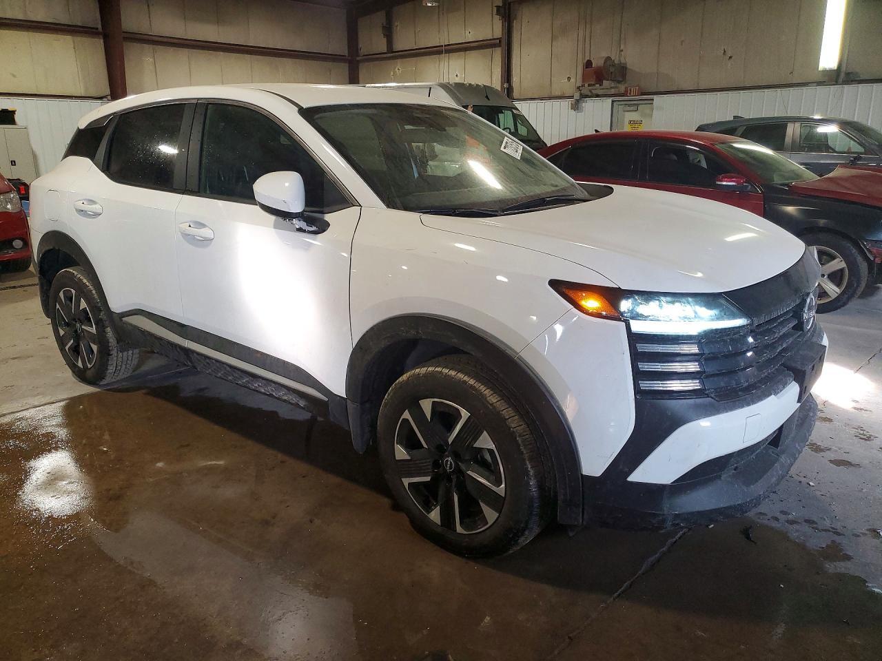 2025 Nissan Kicks Sv - zdjęcie 4