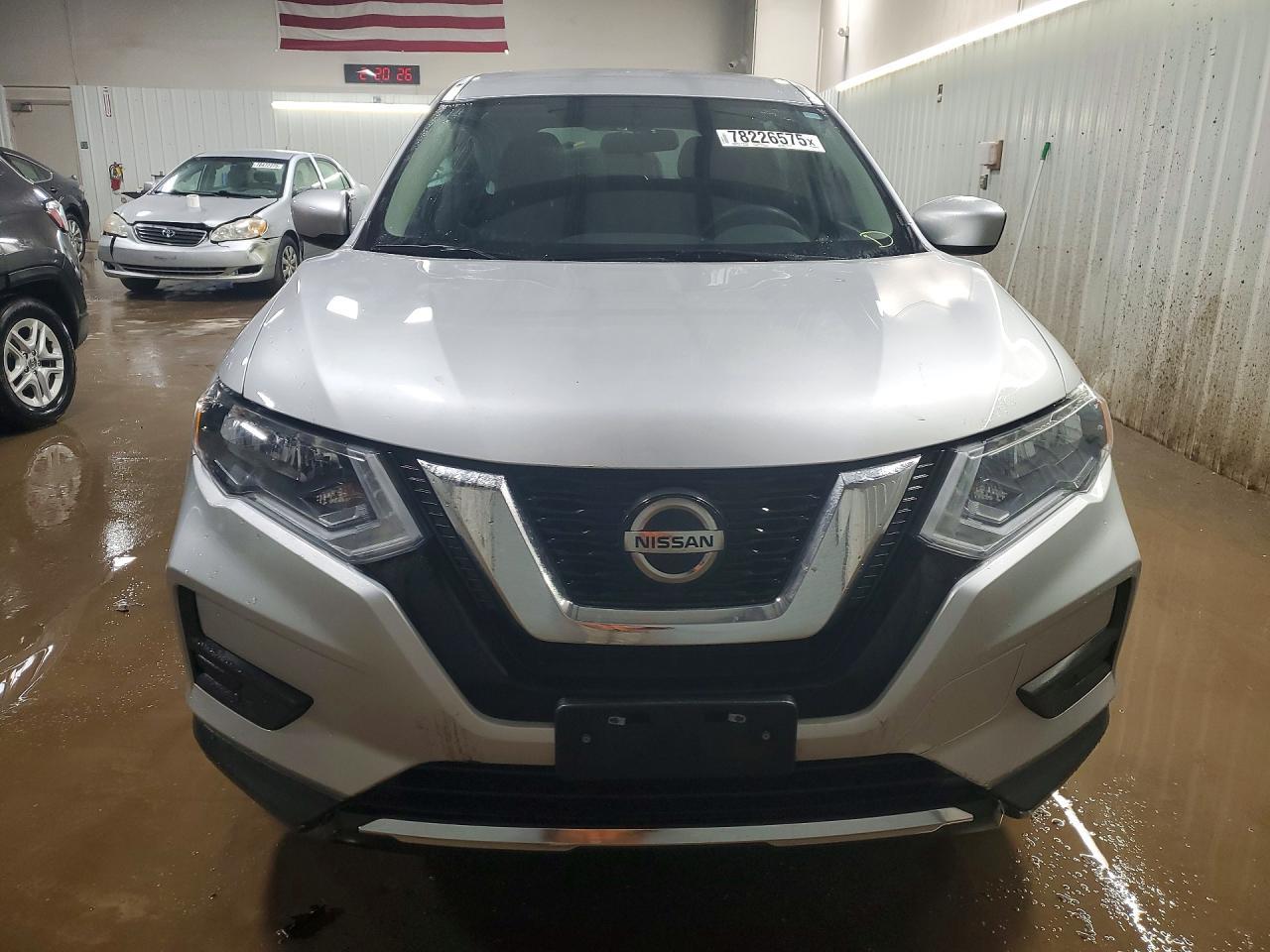 2018 Nissan Rogue S - zdjęcie 5