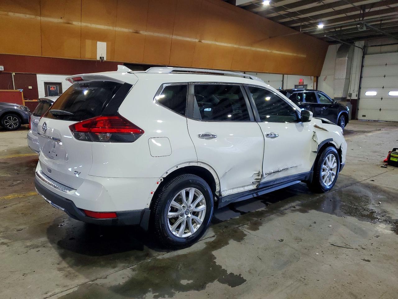 2017 Nissan Rogue Sv - zdjęcie 3