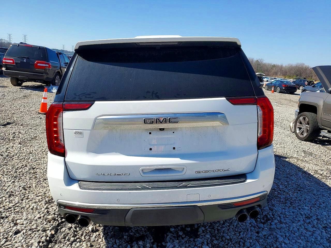 2022 GMC Yukon Denali - zdjęcie 6