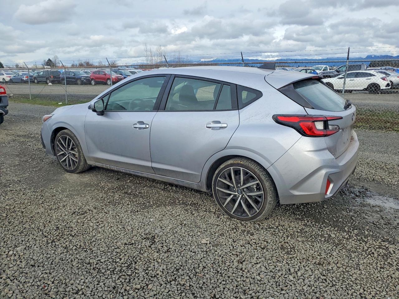 2024 Subaru Impreza Sport - zdjęcie 2