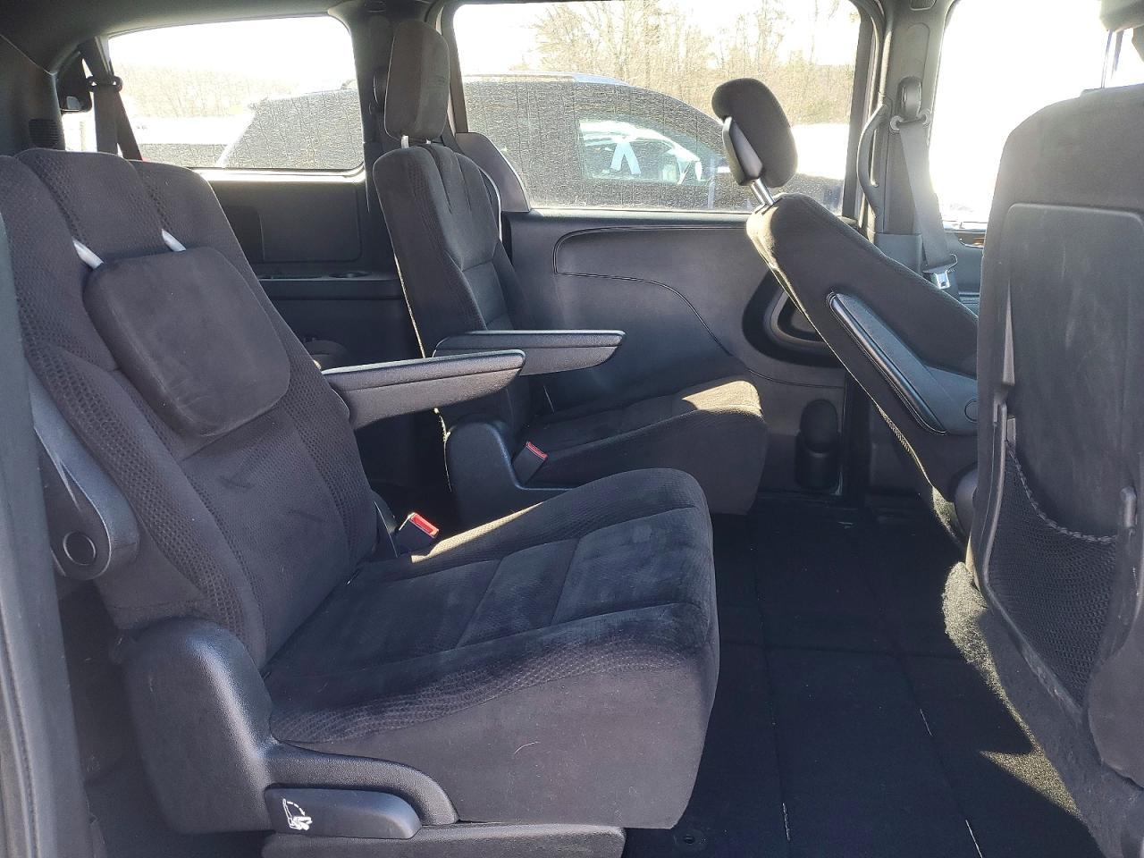2014 Dodge Grand Caravan Se - zdjęcie 11