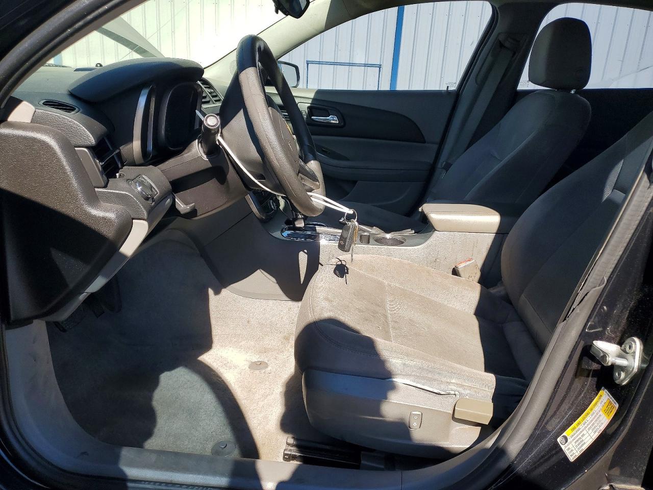 2015 Chevrolet Malibu Ls - zdjęcie 7