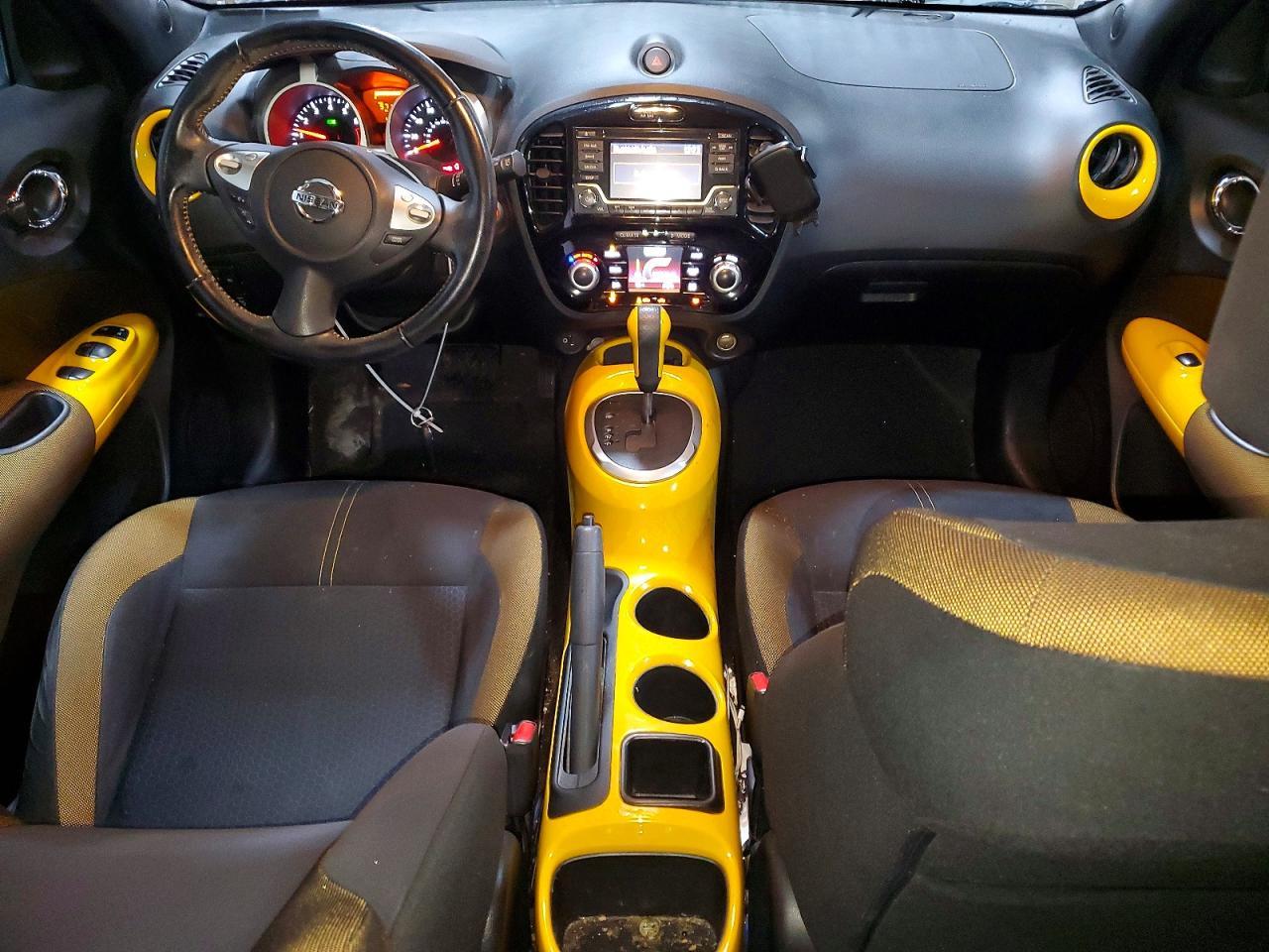 2016 Nissan Juke S - zdjęcie 8
