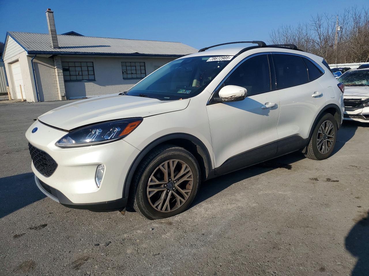 2020 Ford Escape Sel - zdjęcie główne