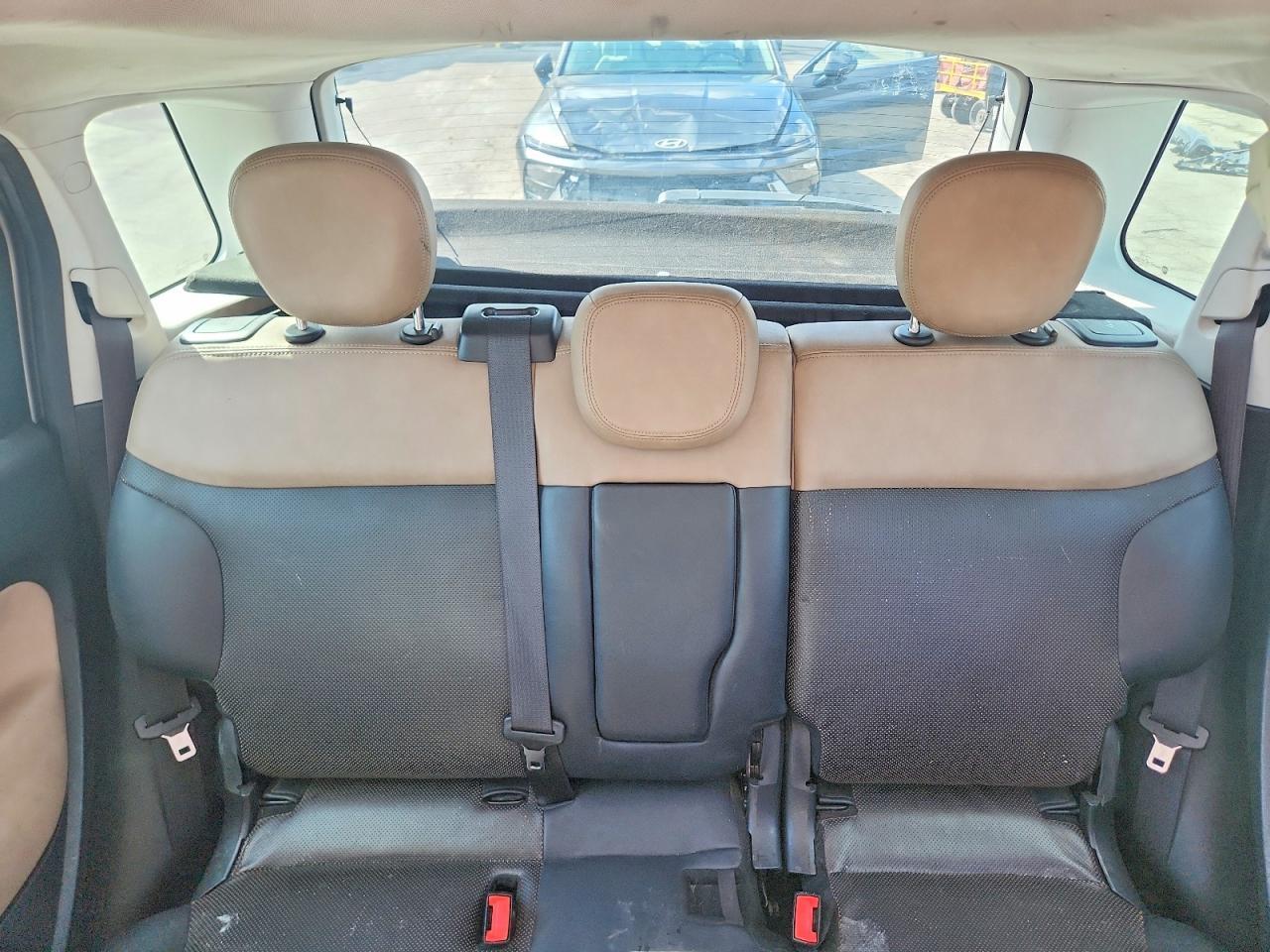 2014 Fiat 500L Lounge - zdjęcie 10