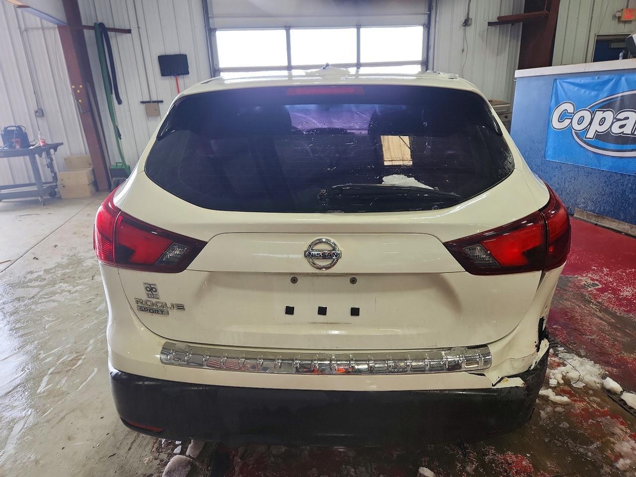 2018 Nissan Rogue Sport S - zdjęcie 6