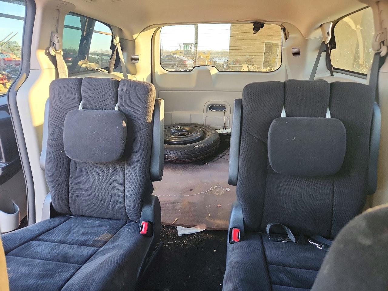 2014 Dodge Grand Caravan Sxt - zdjęcie 10