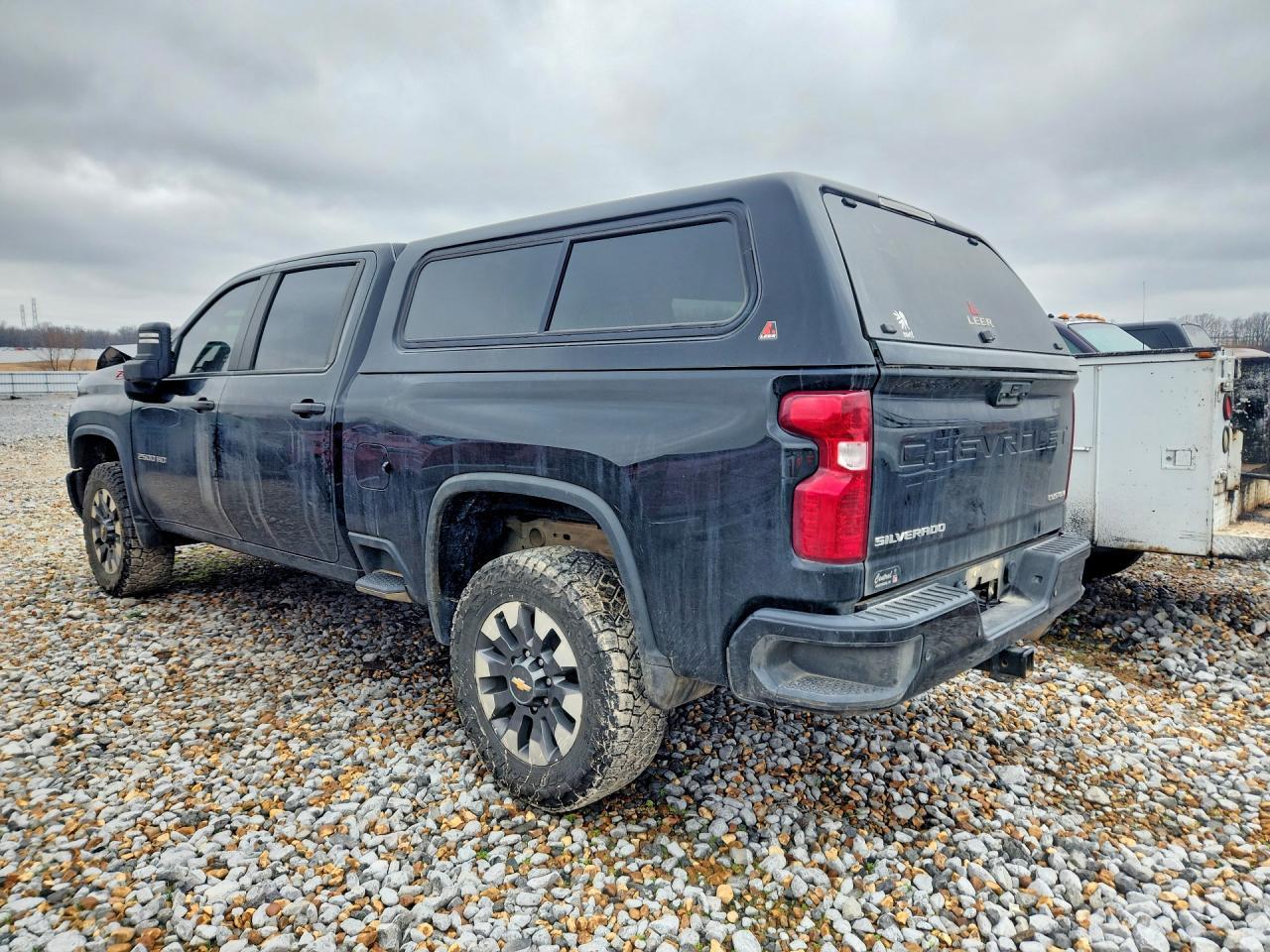 2024 Chevrolet Silverado K2500 Custom - zdjęcie 2