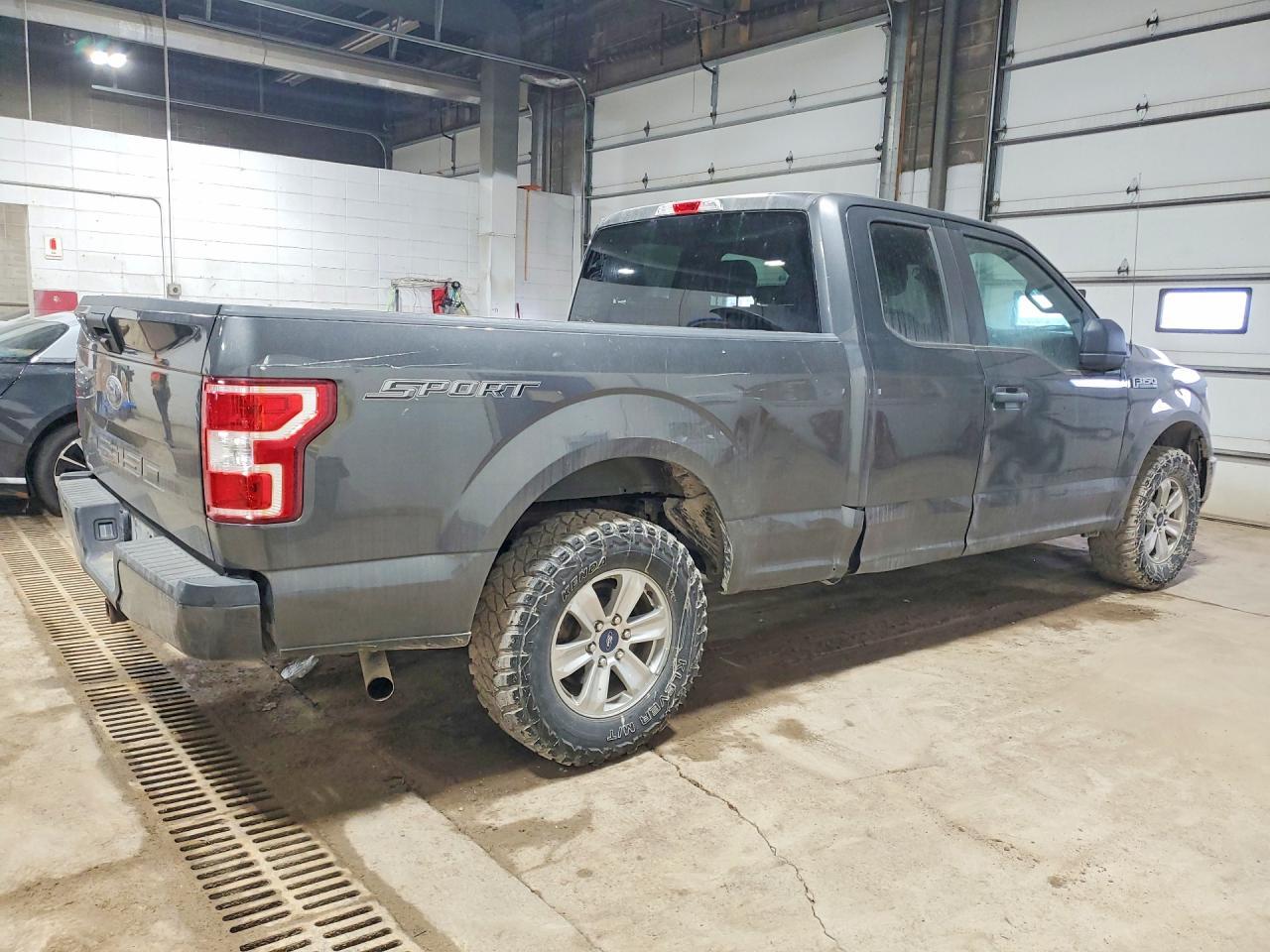 2019 Ford F150 Super Cab - zdjęcie 3