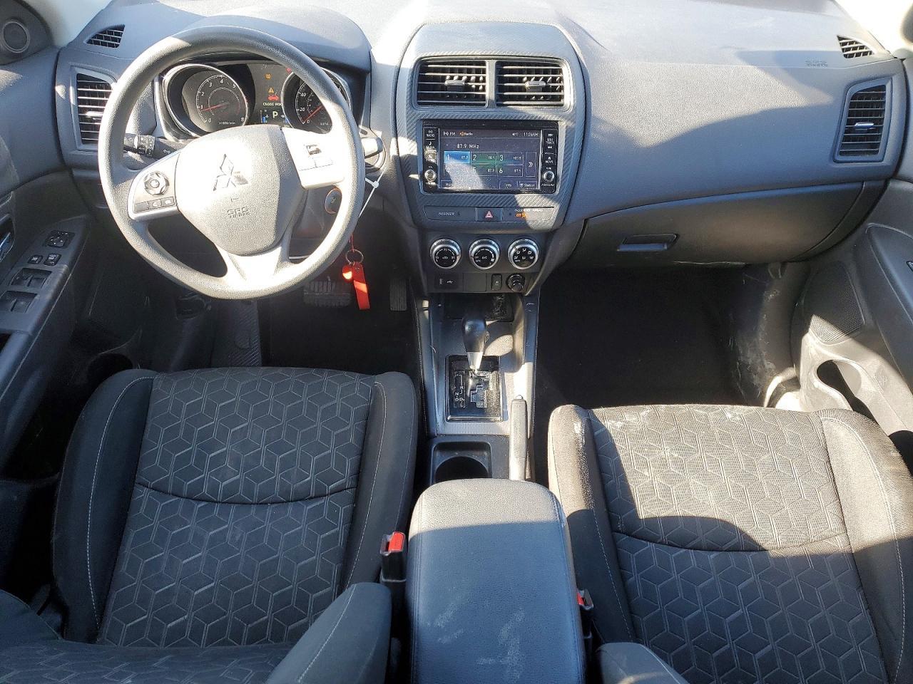 2024 Mitsubishi Outlander Sport S - zdjęcie 8