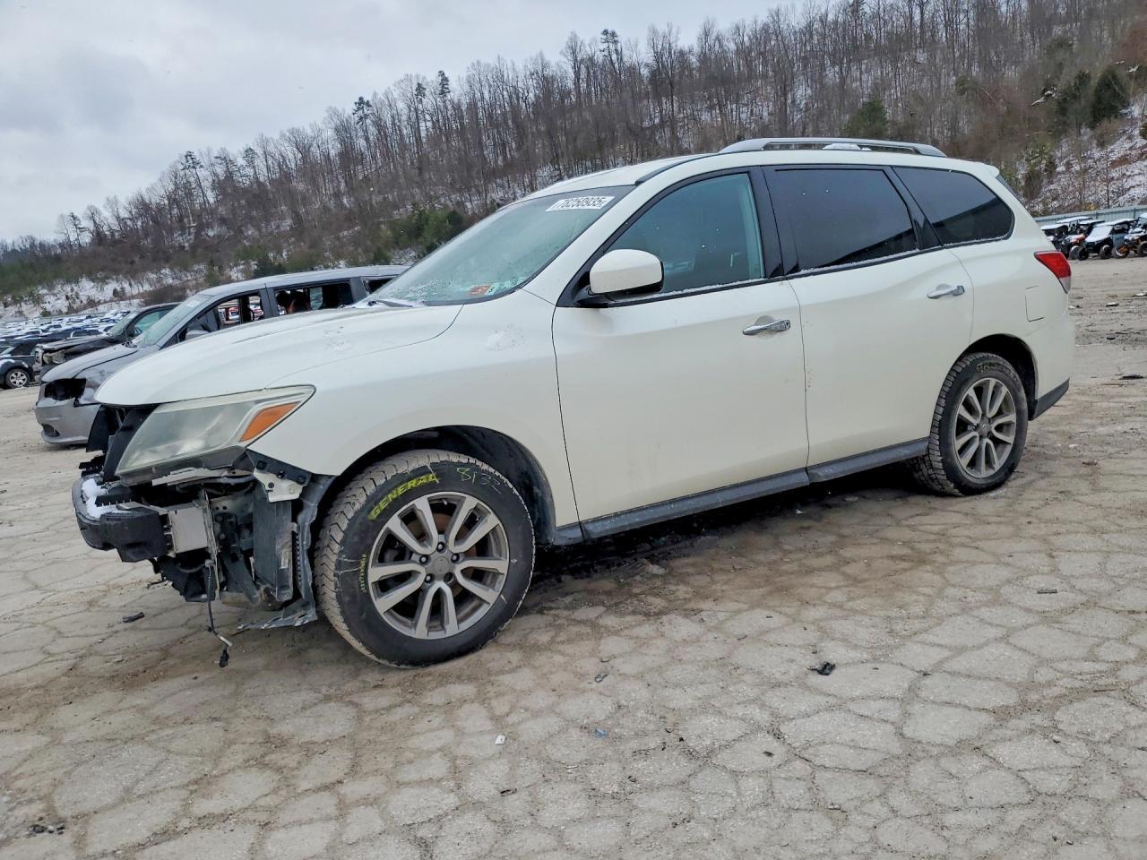2016 Nissan Pathfinder S - zdjęcie główne