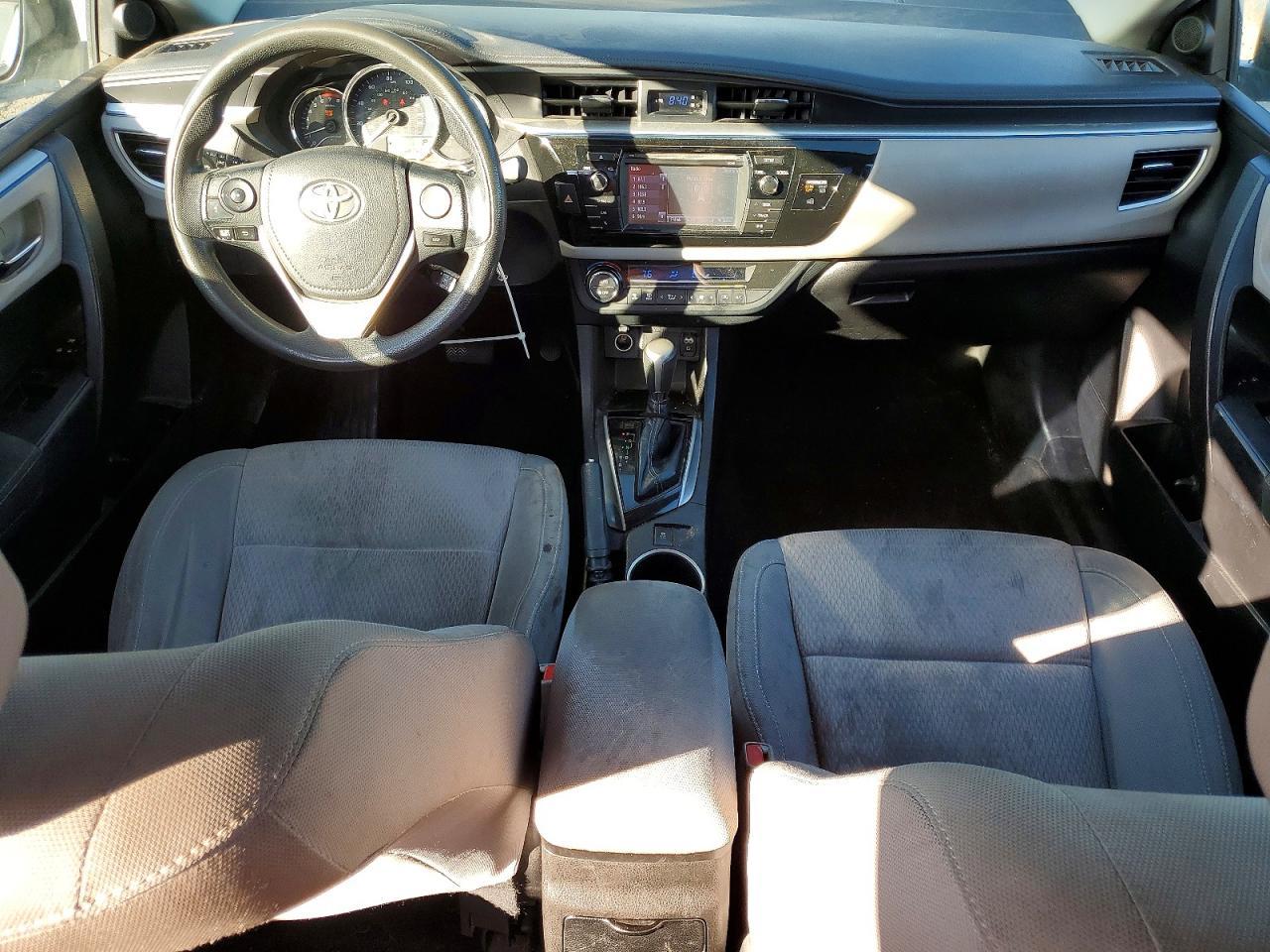 2015 Toyota Corolla L - zdjęcie 8