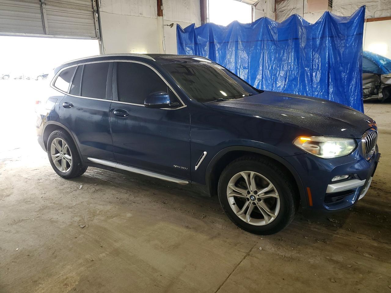 2018 BMW X3 xDrive30I - zdjęcie 4