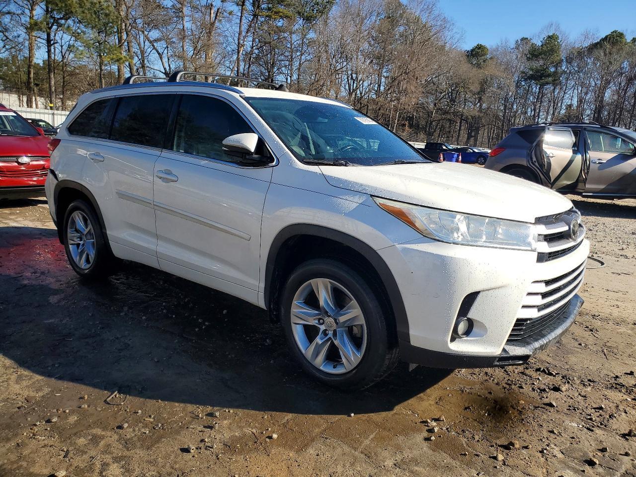 2018 Toyota Highlander Xle - zdjęcie 4