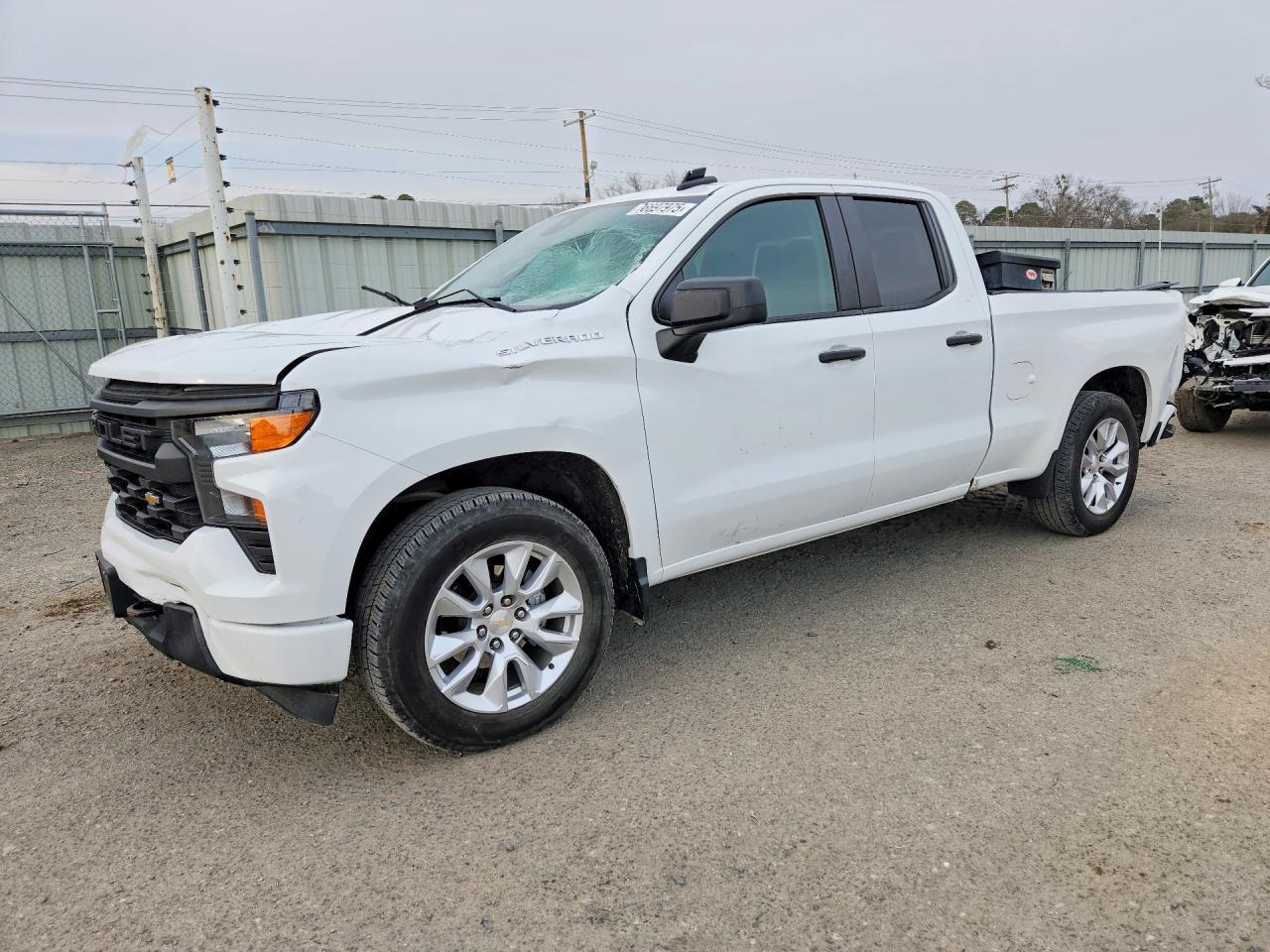 2024 Chevrolet Silverado C1500 Custom - zdjęcie główne