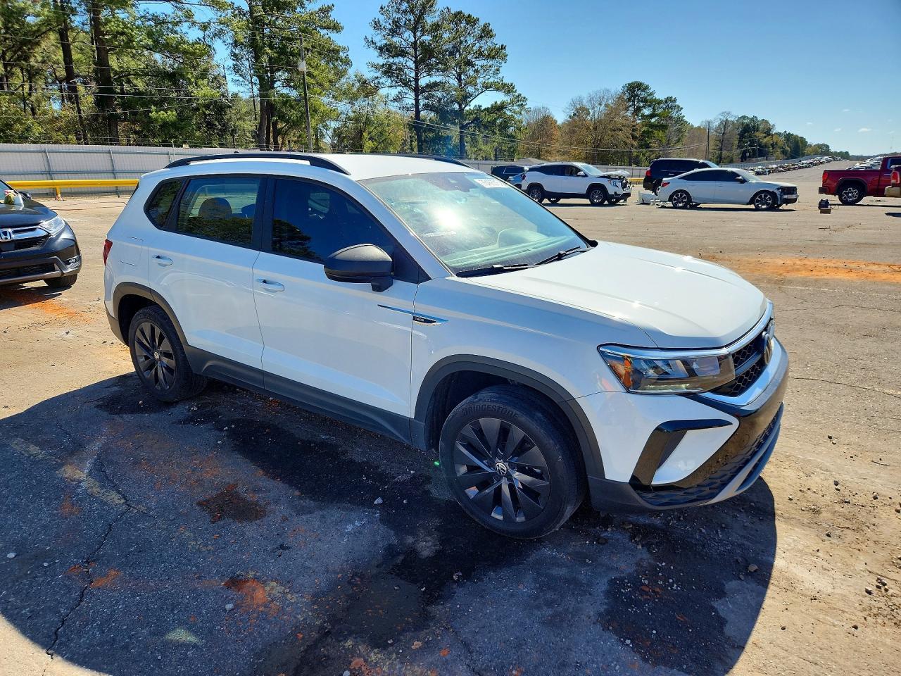 2022 Volkswagen Taos S - zdjęcie 4