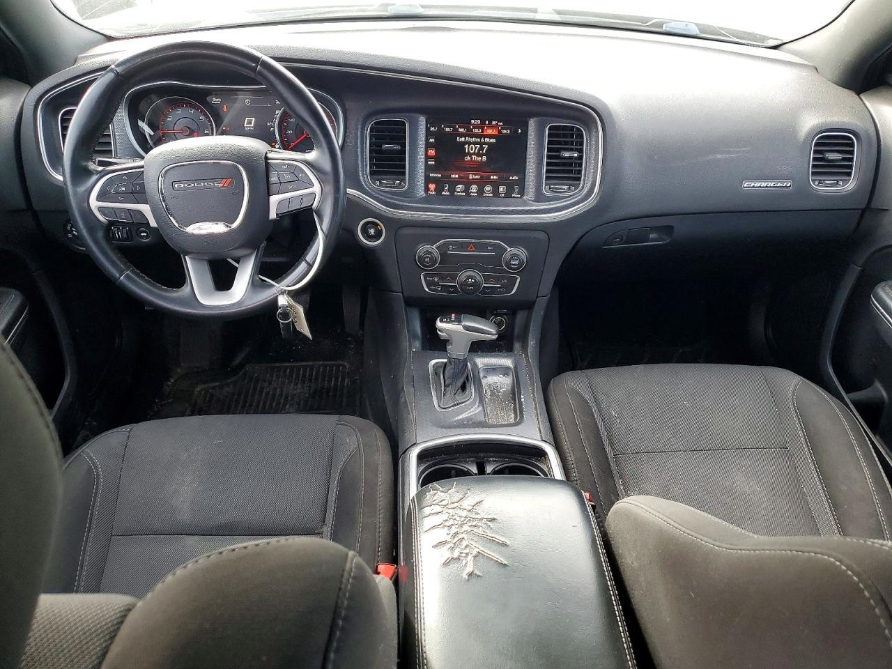 2016 Dodge Charger Sxt - zdjęcie 8