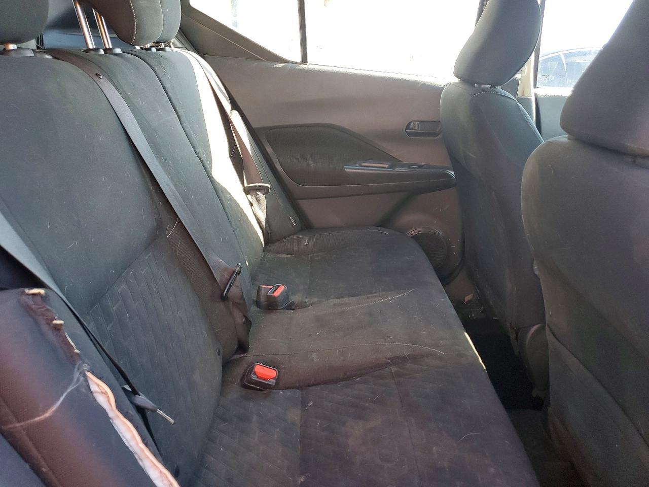 2022 Nissan Kicks S - zdjęcie 11