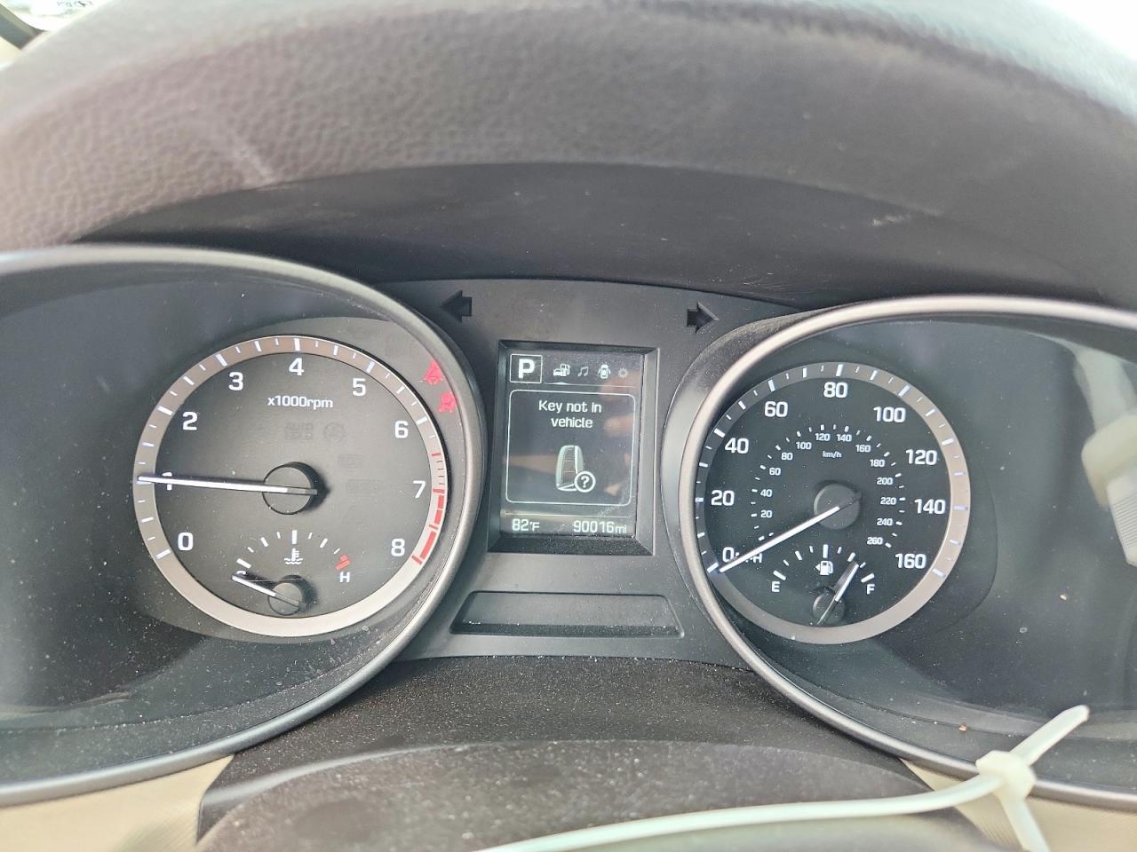 2017 Hyundai Santa Fe Sport 2.4L - zdjęcie 9