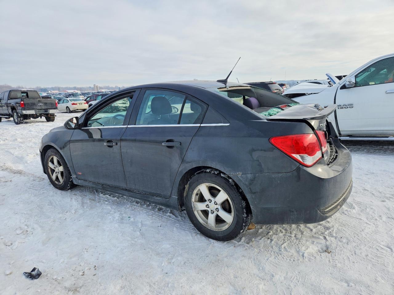 2013 Chevrolet Cruze Lt - zdjęcie 2