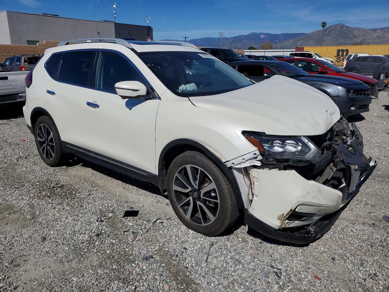 2020 Nissan Rogue Sl - zdjęcie 4