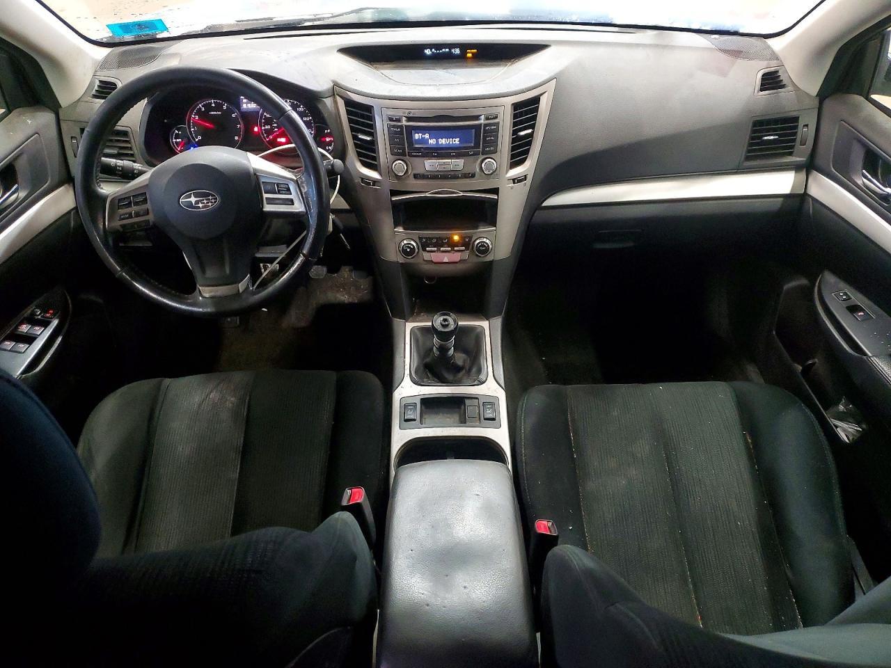 2013 Subaru Outback 2.5I Premium - zdjęcie 8