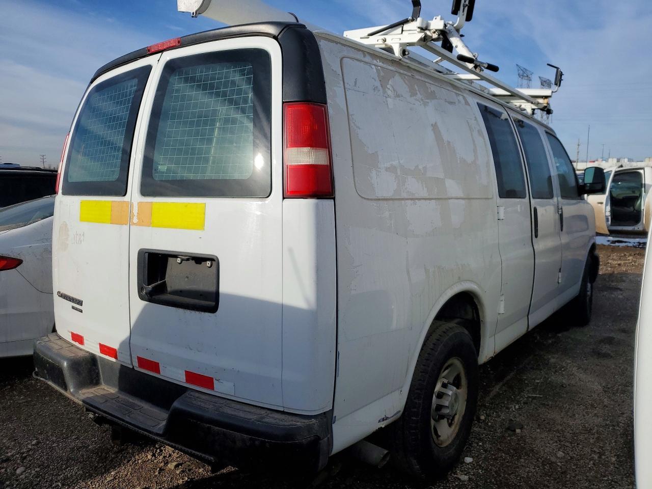 2013 Chevrolet Express G2500 - zdjęcie 3