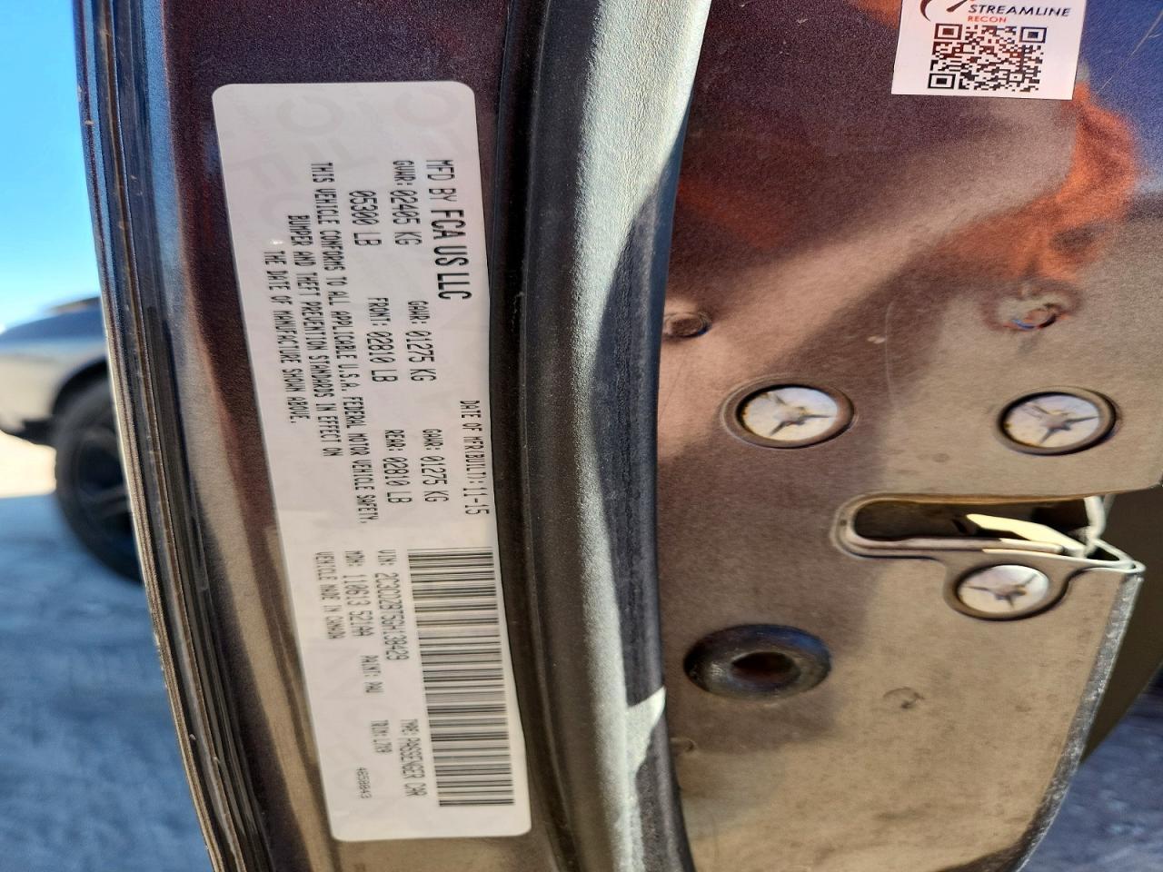 2016 Dodge Challenger R/T - zdjęcie 12